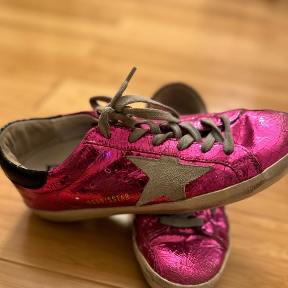 Designer sneakers Golden Goose - Picture 2 of 4